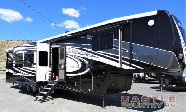 Toy Hauler Fifth Wheel Review 3 Models